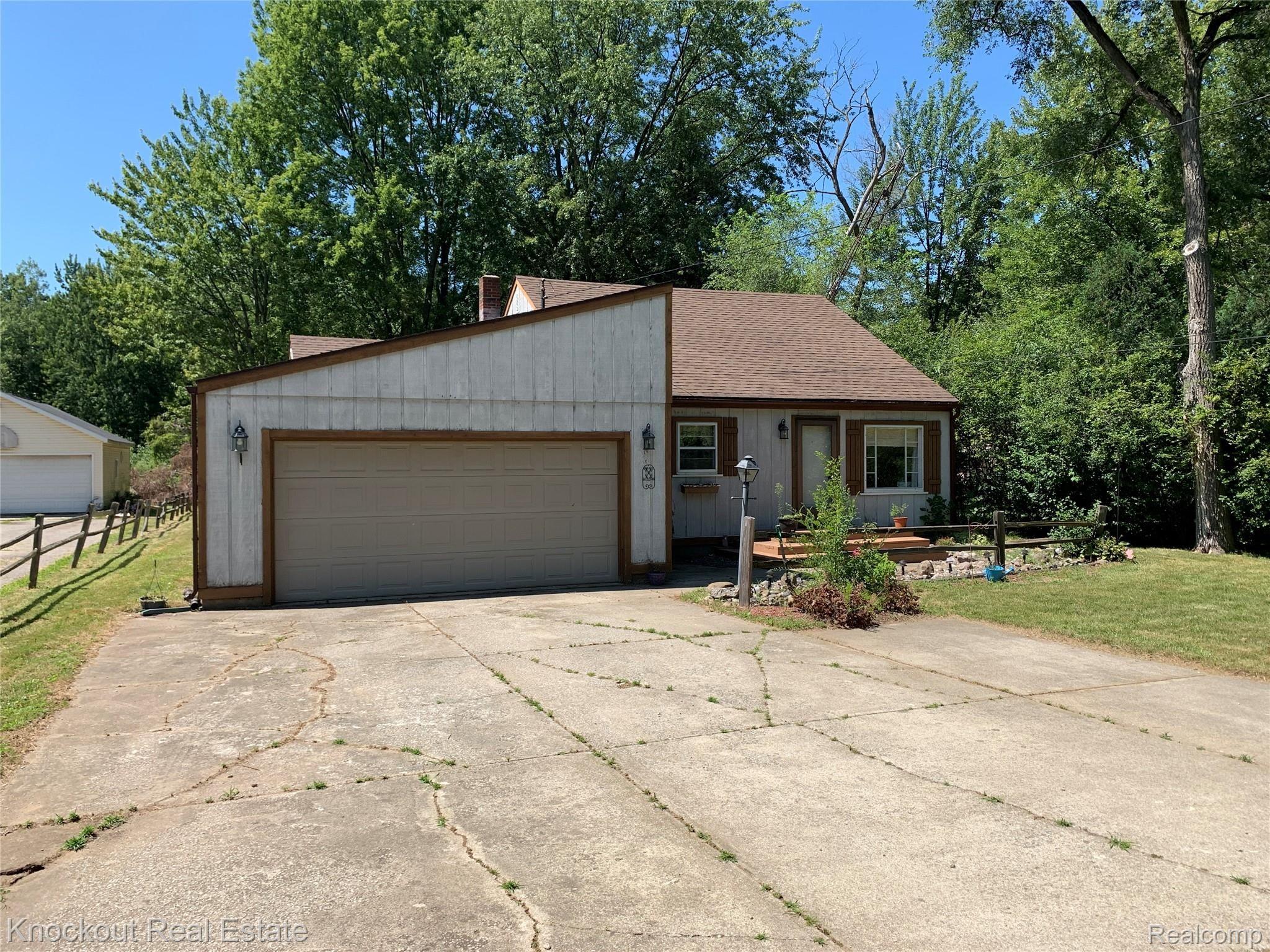 8758 South Gera Road Birch Run, MI 48415 - Photo 2 of 24 Photo Aug 12, 2 09 43 PM.jpg