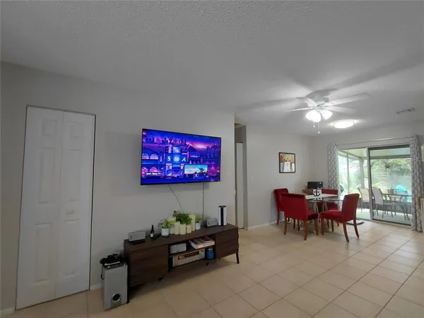$2,700 | Undisclosed Address, Venice, FL 34293