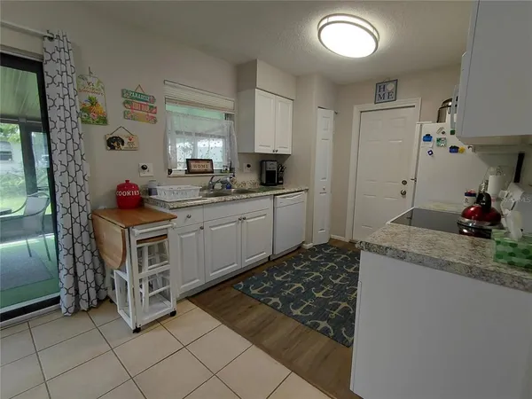 $2,700 | Undisclosed Address, Venice, FL 34293