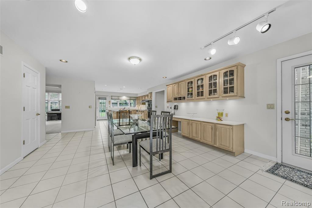 4532 Franklin Mill Road Bloomfield Hills, MI 48301 - Photo 15 of 49 Gallery Image 15