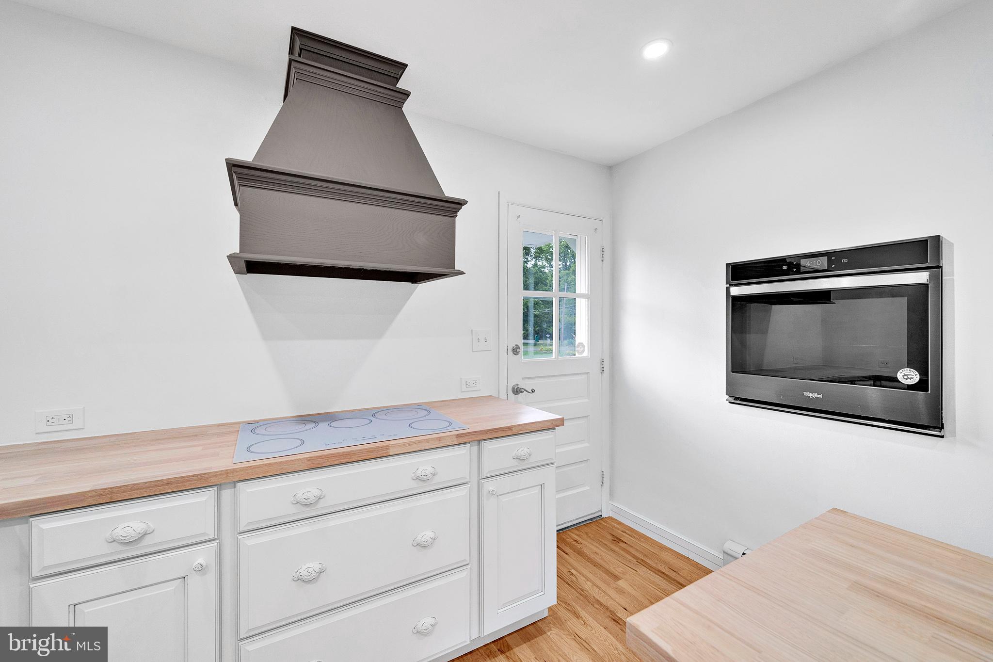 86 Woosamonsa Road Pennington, NJ 08534 - Photo 18 of 57