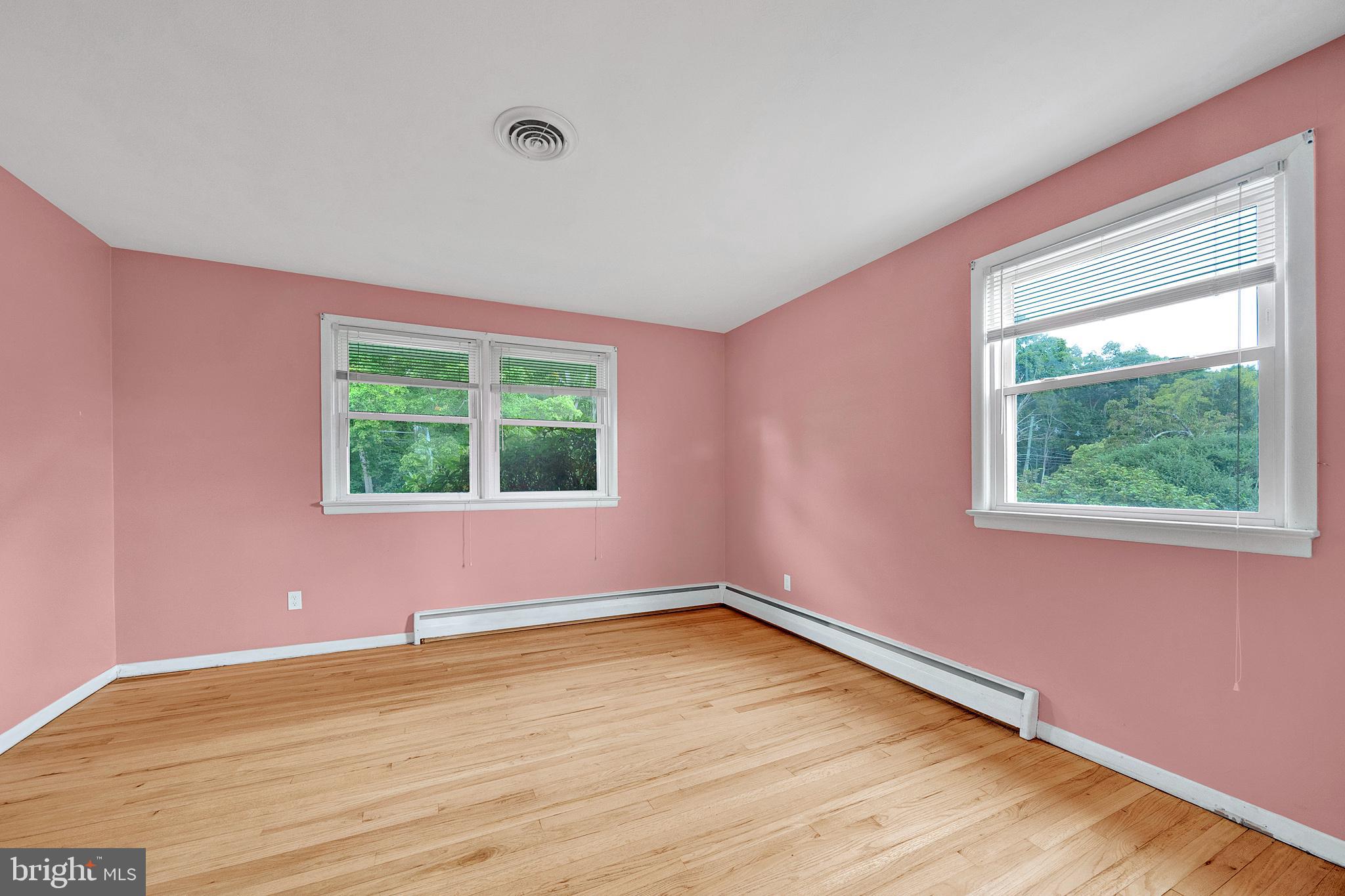 86 Woosamonsa Road Pennington, NJ 08534 - Photo 21 of 57