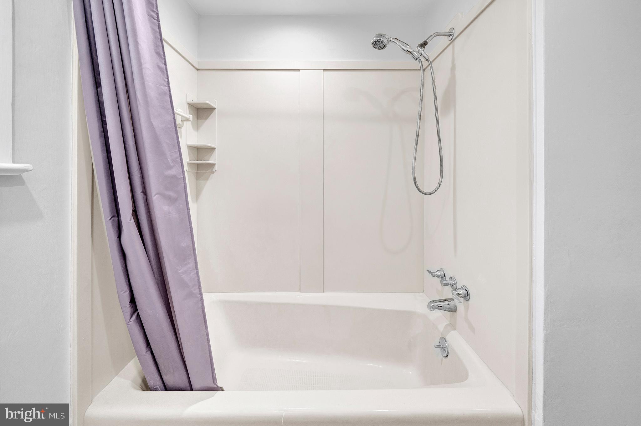 86 Woosamonsa Road Pennington, NJ 08534 - Photo 25 of 57