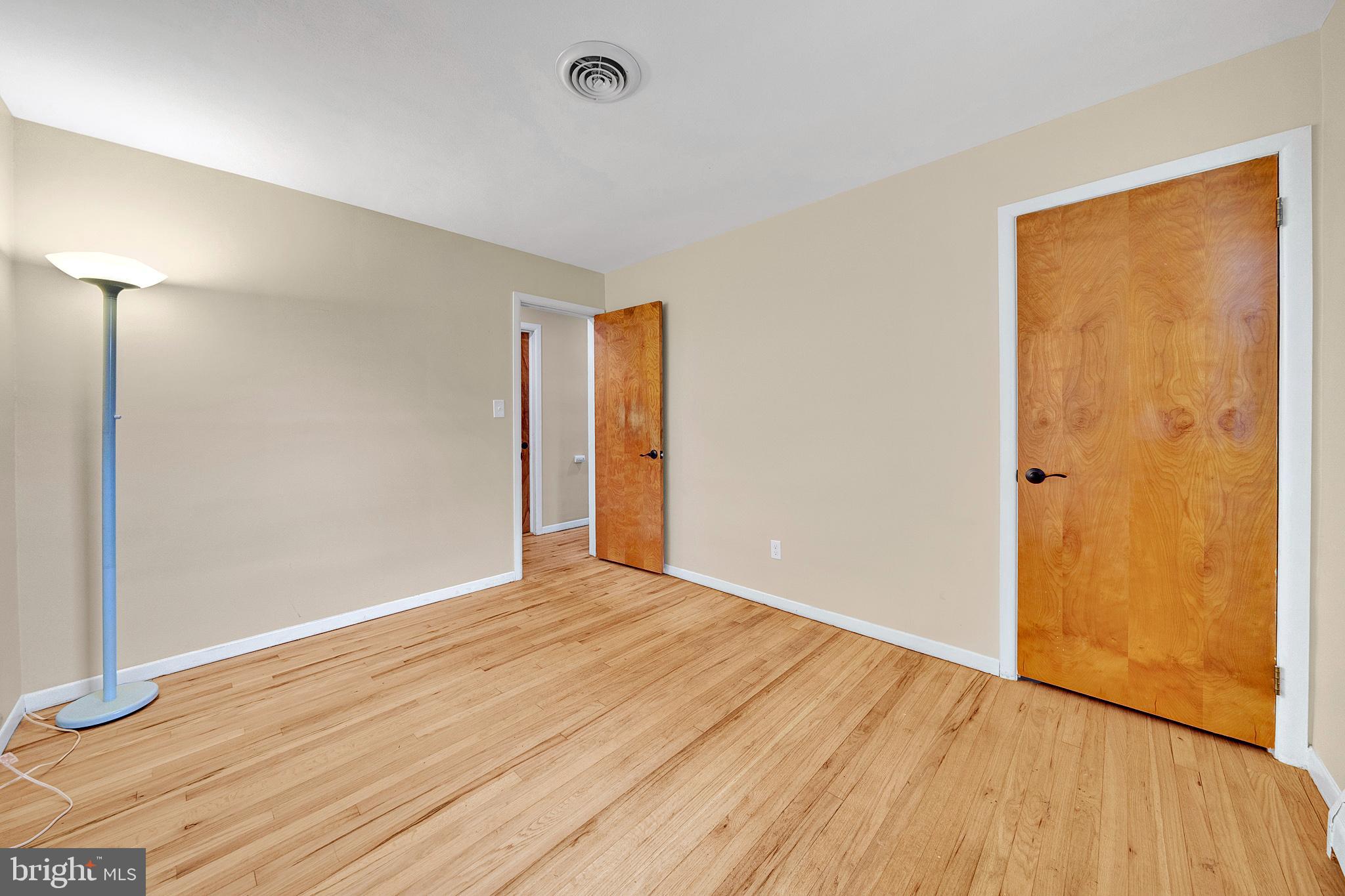 86 Woosamonsa Road Pennington, NJ 08534 - Photo 28 of 57