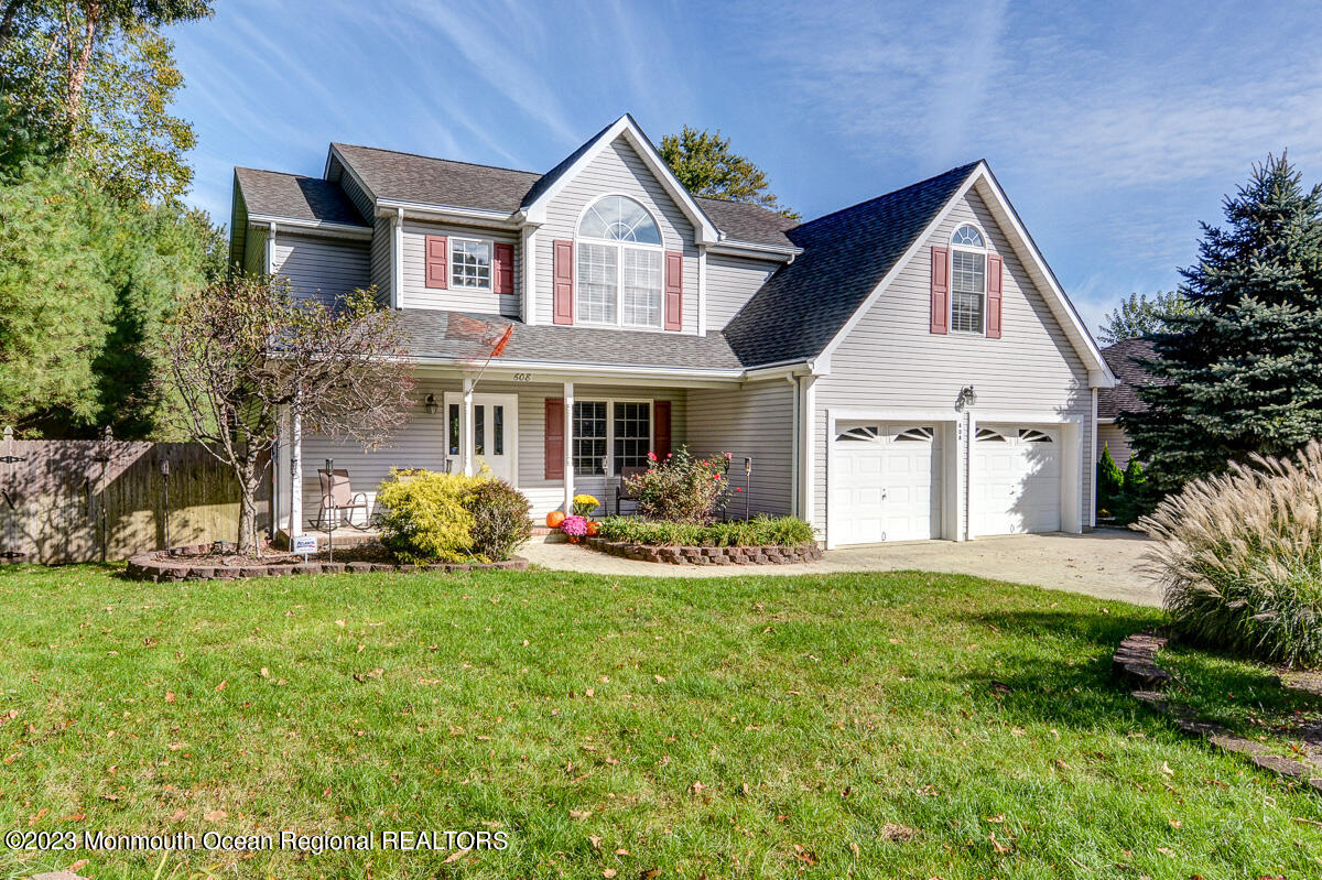 608 Shadow Way Brick, NJ 08724 - Photo 1 of 45 001 - Small