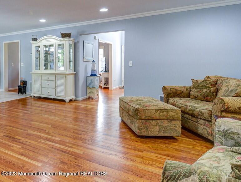 608 Shadow Way Brick, NJ 08724 - Photo 11 of 45 016 - Small (2)