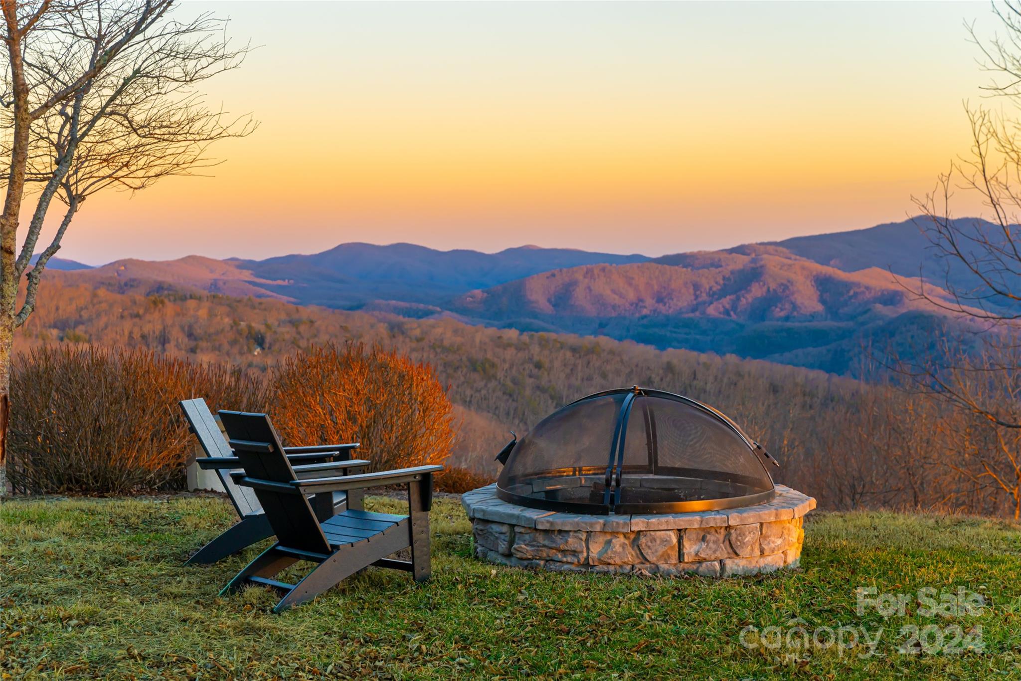 176 Hickory Forest Road Fairview, NC 28730 - Photo 4 of 48 Gallery Image 4