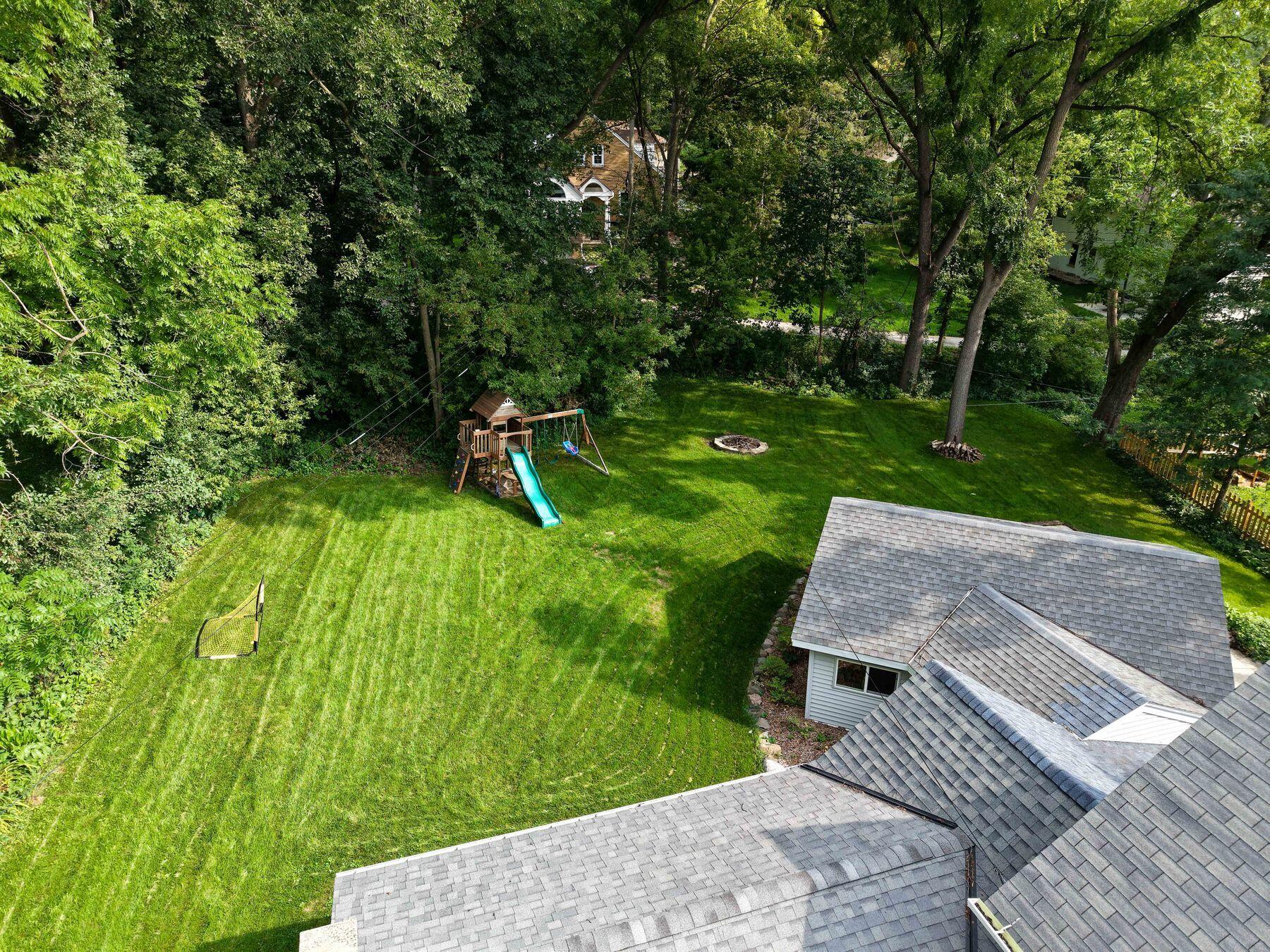12500 Knoll Road Elm Grove, WI 53122 - Photo 32 of 37 Aerial of Property