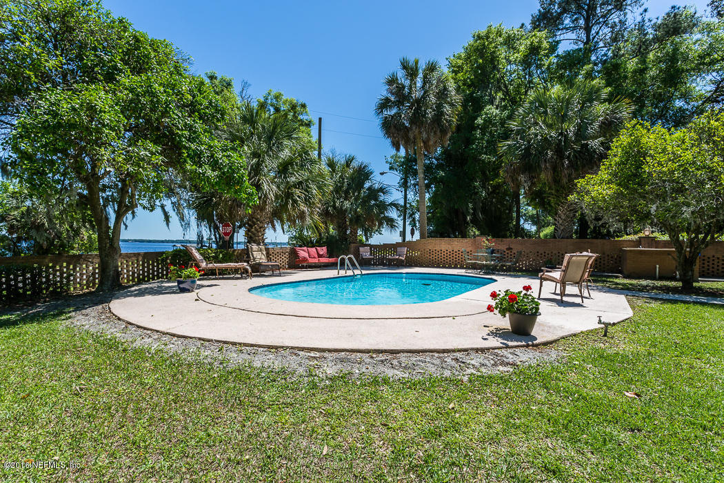 754 River Road Orange Park, FL 32073 - Photo 14 of 48 754 River Rd (9 of 41)