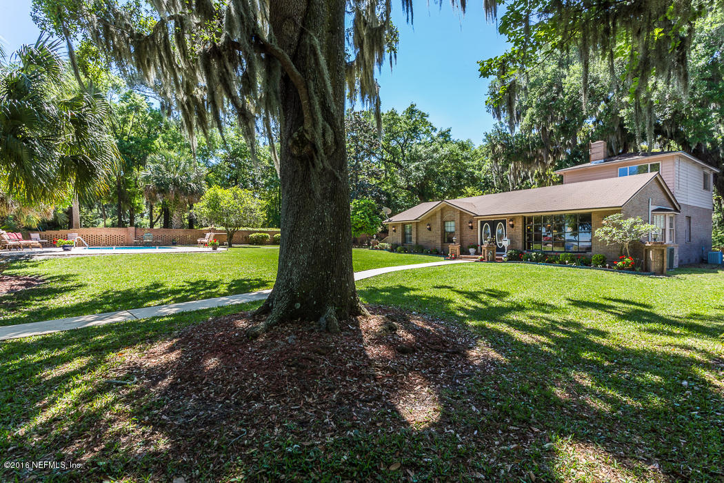 754 River Road Orange Park, FL 32073 - Photo 10 of 48 754 River Rd (5 of 41)