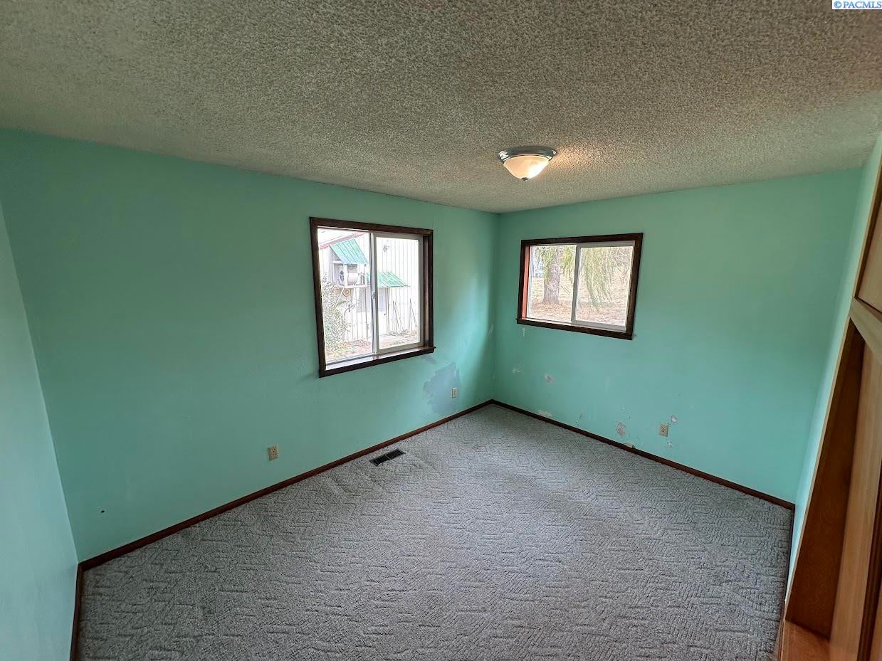 102 Ensign Road St. John, WA 99171 - Photo 16 of 36 Gallery Image 16
