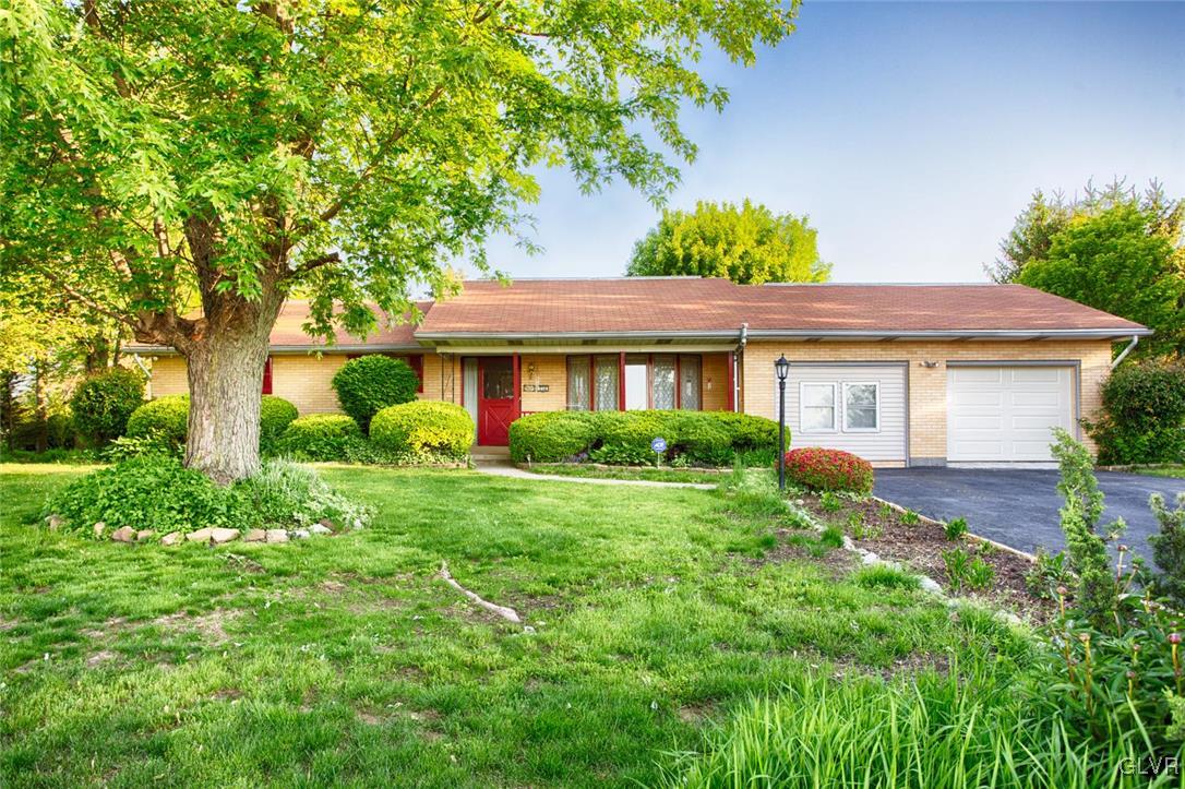 250 Young Road Nazareth, PA 18064 - Photo 1 of 30 Gallery Image 1