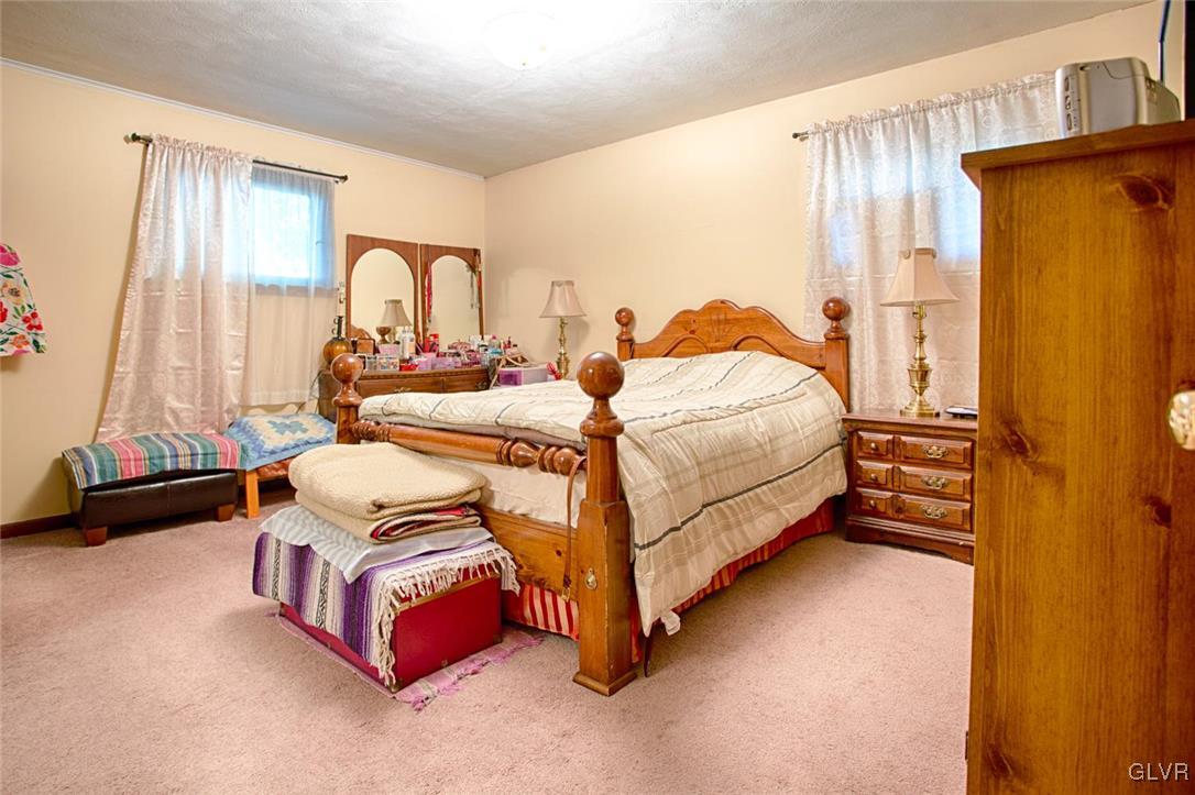 250 Young Road Nazareth, PA 18064 - Photo 18 of 30 Gallery Image 18