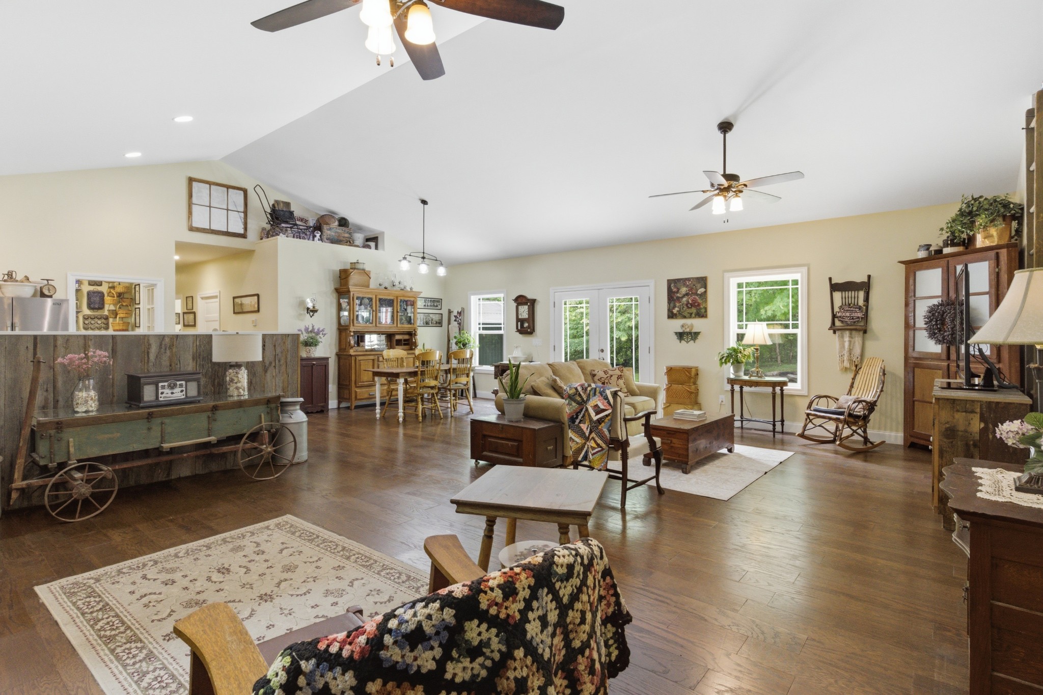 9588 Vaught Road Readyville, TN 37149 - Photo 4 of 31