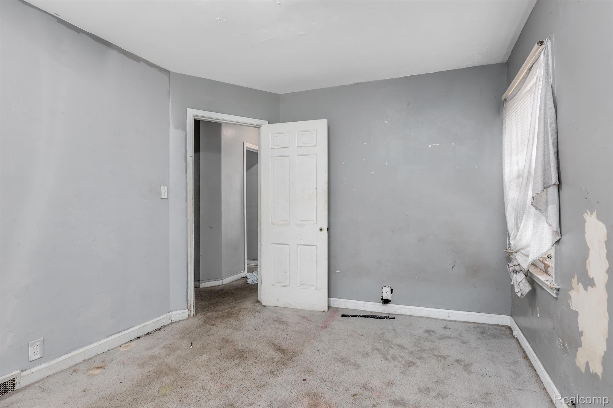 11350 Balfour Road Detroit, MI 48224 - Photo 14 of 26 Gallery Image 14