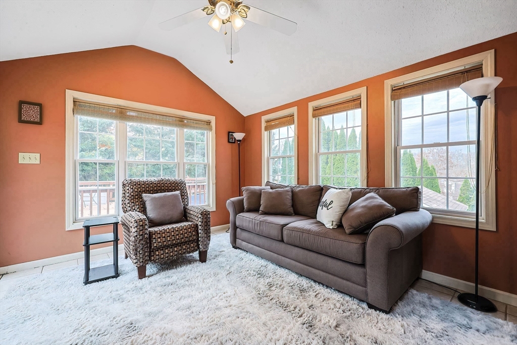 72 Sheldon Street Methuen, MA 01844 - Photo 19 of 42