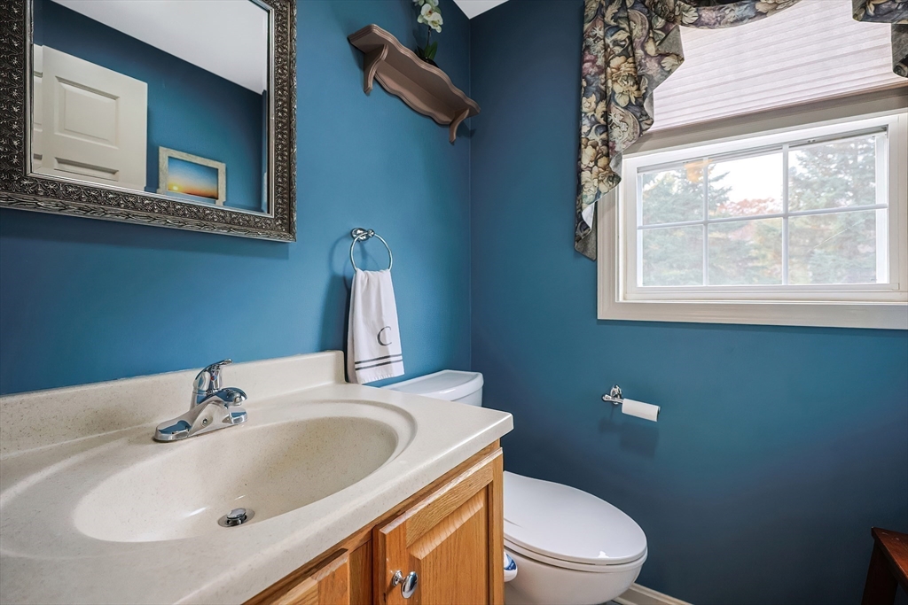 72 Sheldon Street Methuen, MA 01844 - Photo 20 of 42