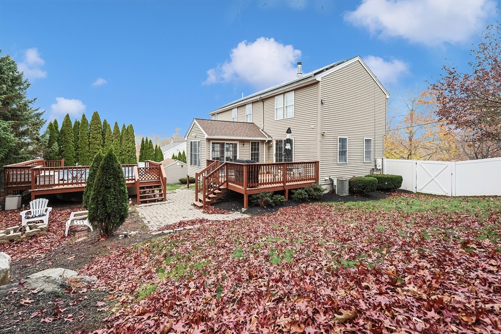 72 Sheldon Street Methuen, MA 01844 - Photo 38 of 42