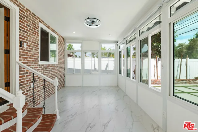 $1,215,000 | 5822 Lindley Avenue, Encino, CA 91316