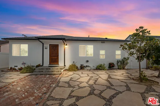 $1,215,000 | 5822 Lindley Avenue, Encino, CA 91316