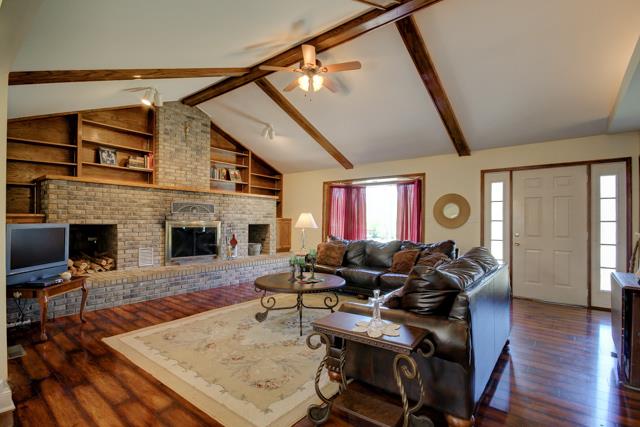 545 Bryan Road Clarksville, TN 37043 - Photo 5 of 30