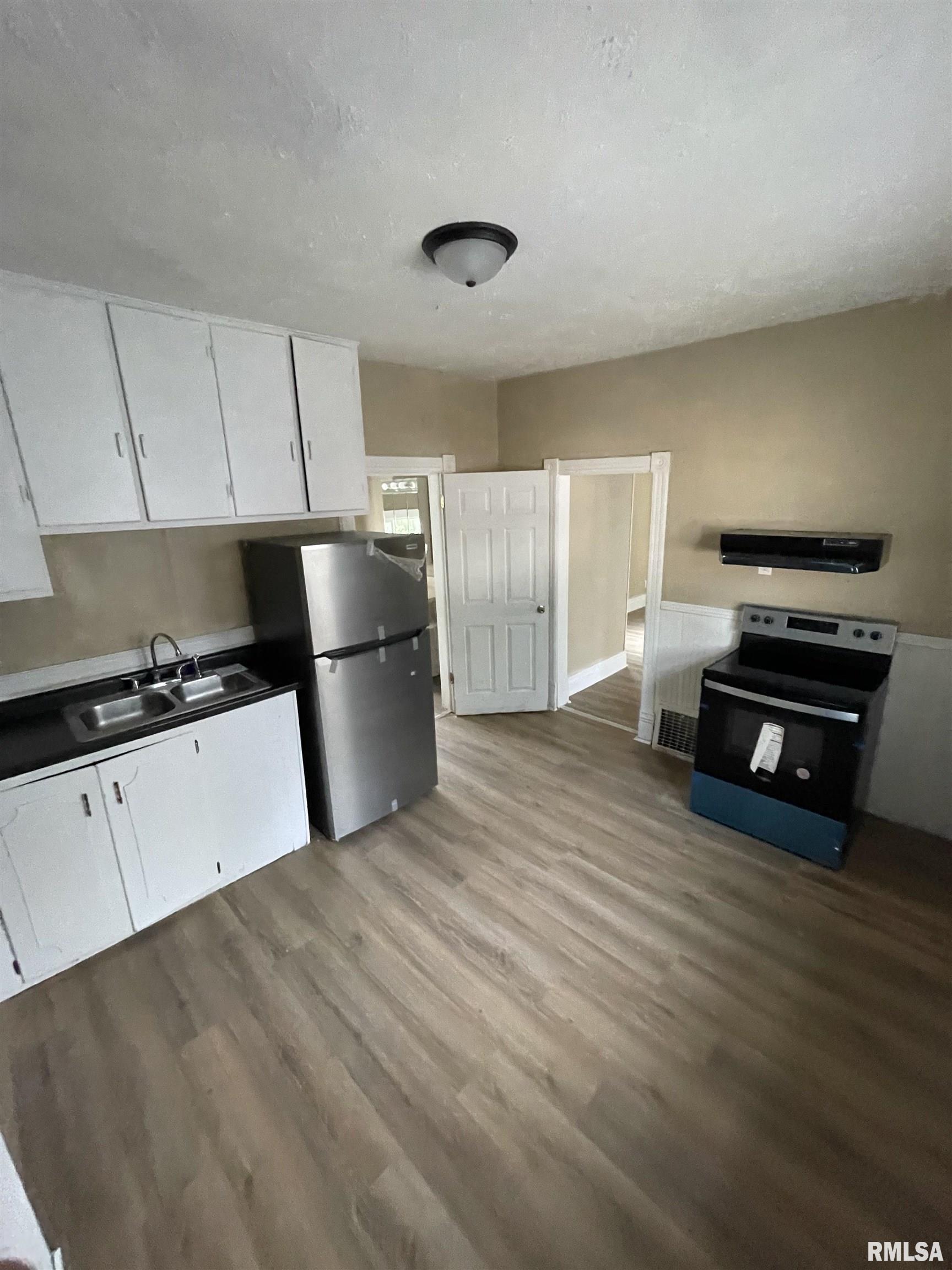 1922 North 9th Street Springfield, IL 62702 - Photo 11 of 15