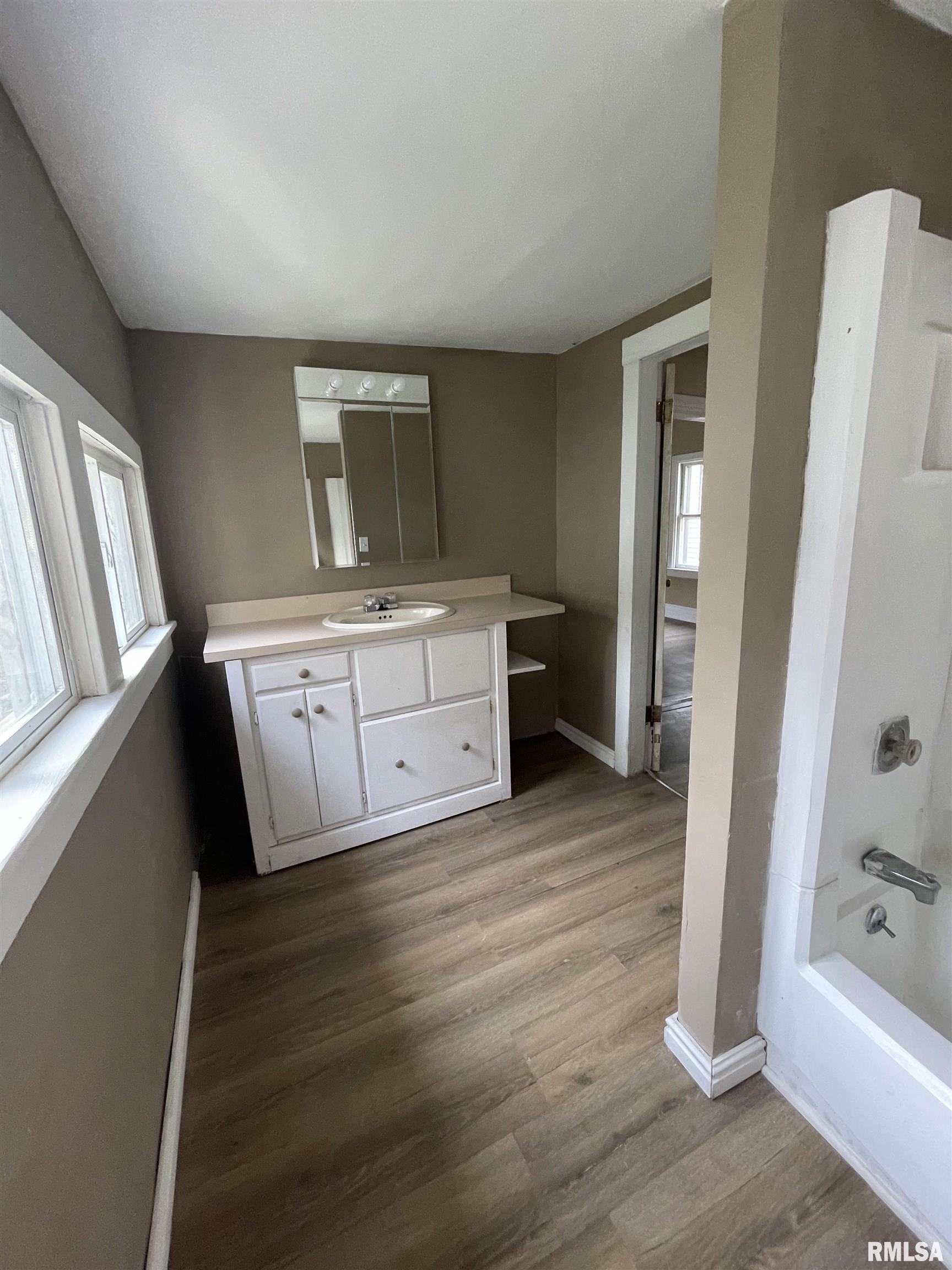 1922 North 9th Street Springfield, IL 62702 - Photo 13 of 15