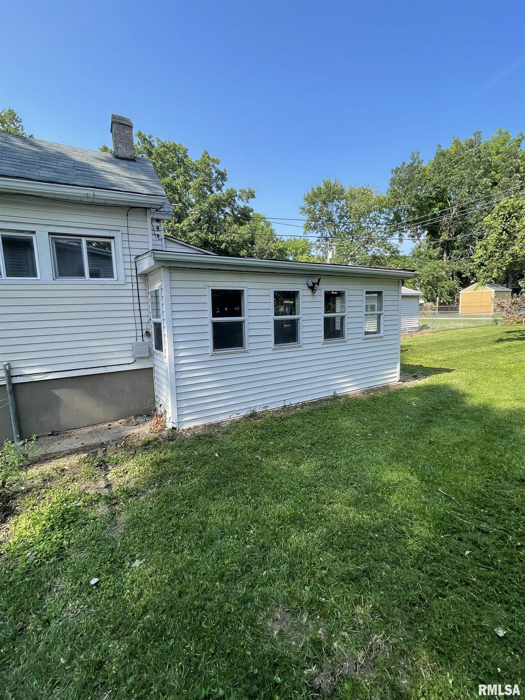 1922 North 9th Street Springfield, IL 62702 - Photo 4 of 15