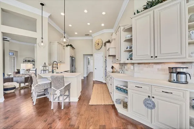 $864,900 | 2020 Calusa Lakes Boulevard, Nokomis, FL 34275