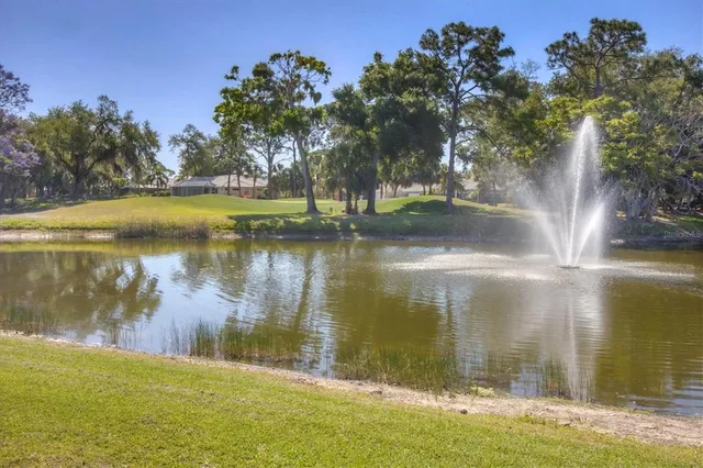 $864,900 | 2020 Calusa Lakes Boulevard, Nokomis, FL 34275