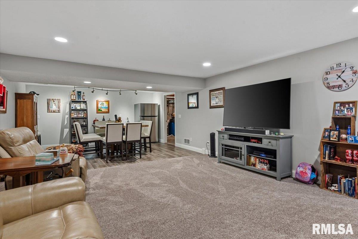 3208 Telford Drive Springfield, IL 62711 - Photo 30 of 51