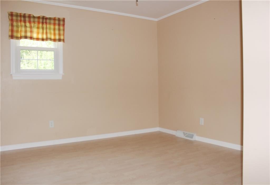 172 Walker Road Canonsburg, PA 15317 - Photo 18 of 25 Gallery Image 18