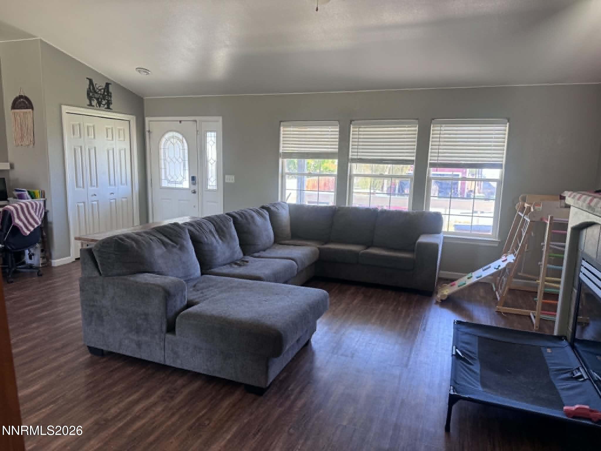 660 Castle Way Winnemucca, NV 89445 - Photo 8 of 26 48bdc493-f96c-448d-b654-27d7f22fec9c