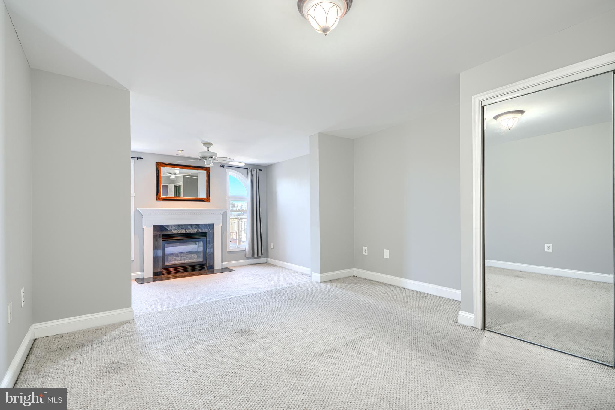 612 South Clinton Street Baltimore, MD 21224 - Photo 13 of 39 Addition off the master w/ gas fp
