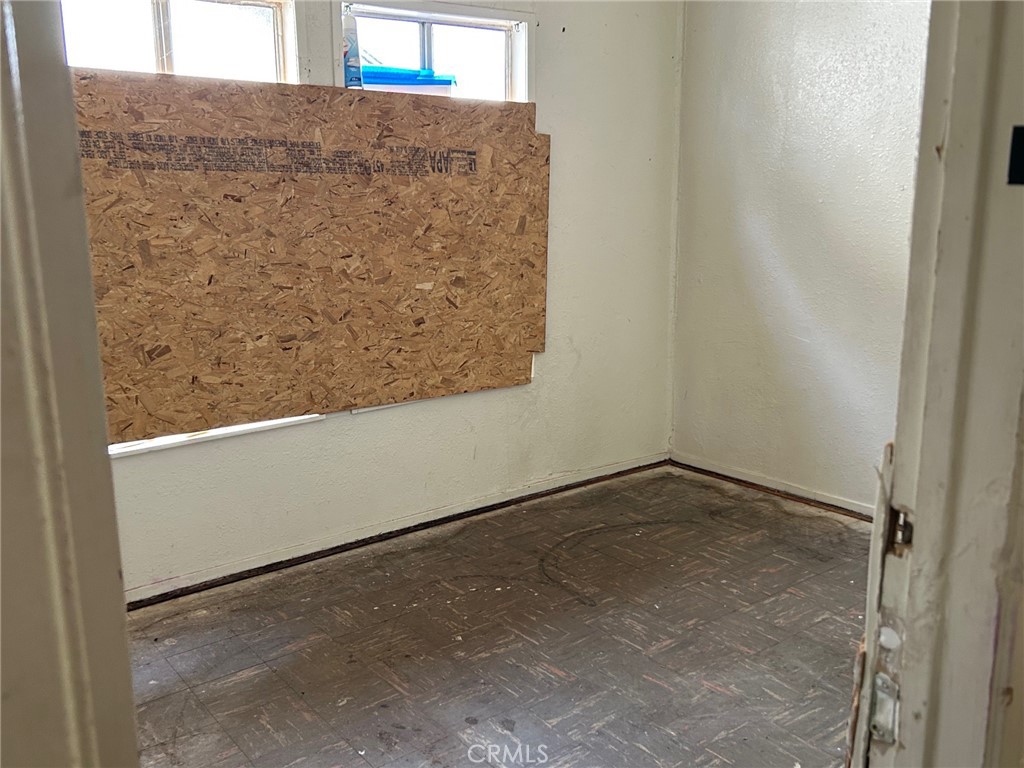 1406 West 7th Street Chico, CA 95928 - Photo 12 of 15 a view of a small space