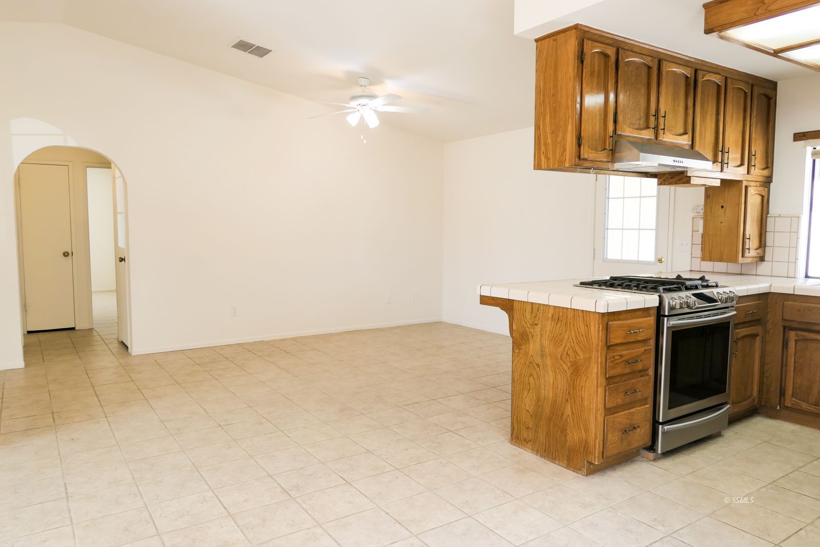 142 Chambers Street Ridgecrest, CA 93555 - Photo 8 of 46 Gallery Image 8