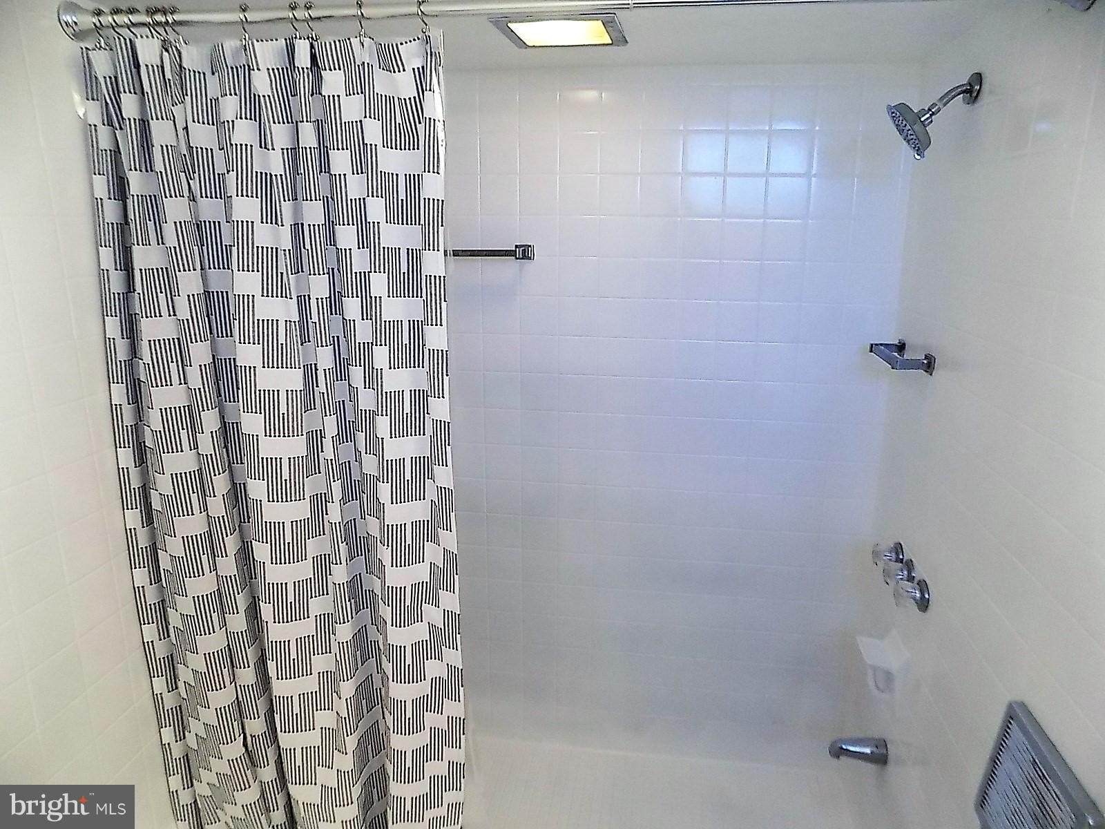 1008 Lakemont Road Baltimore, MD 21228 - Photo 24 of 29 Lower Level Bath