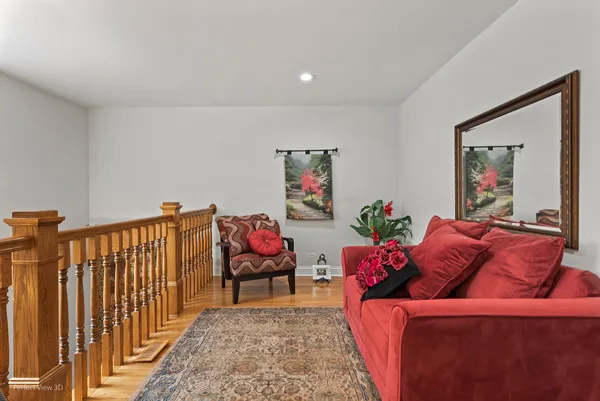 $794,000 | N632 North Gables Boulevard, Wheaton, IL 60187