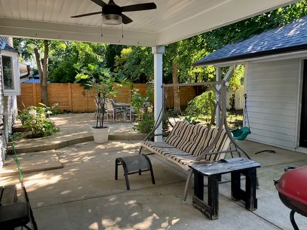 $794,000 | N632 North Gables Boulevard, Wheaton, IL 60187