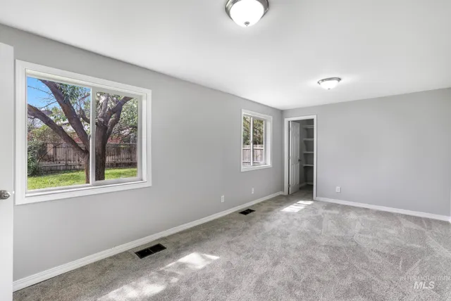 $322,000 | 1060 North 9th East, Mountain Home, ID 83647