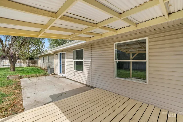 $322,000 | 1060 North 9th East, Mountain Home, ID 83647