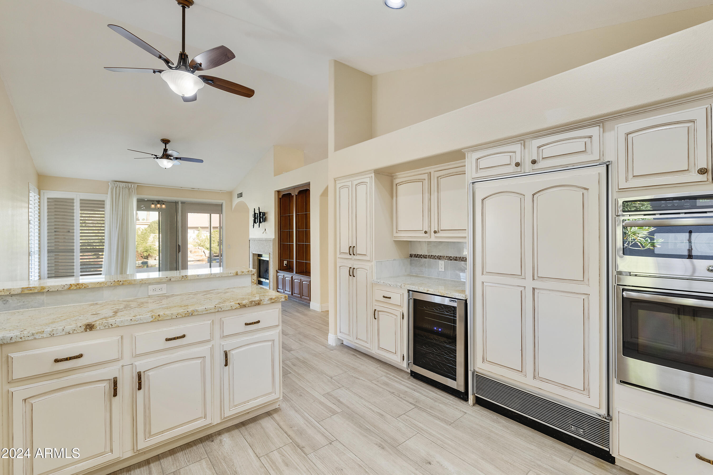25418 East Spring Creek Road Chandler, AZ 85248 - Photo 17 of 52 Kitchen