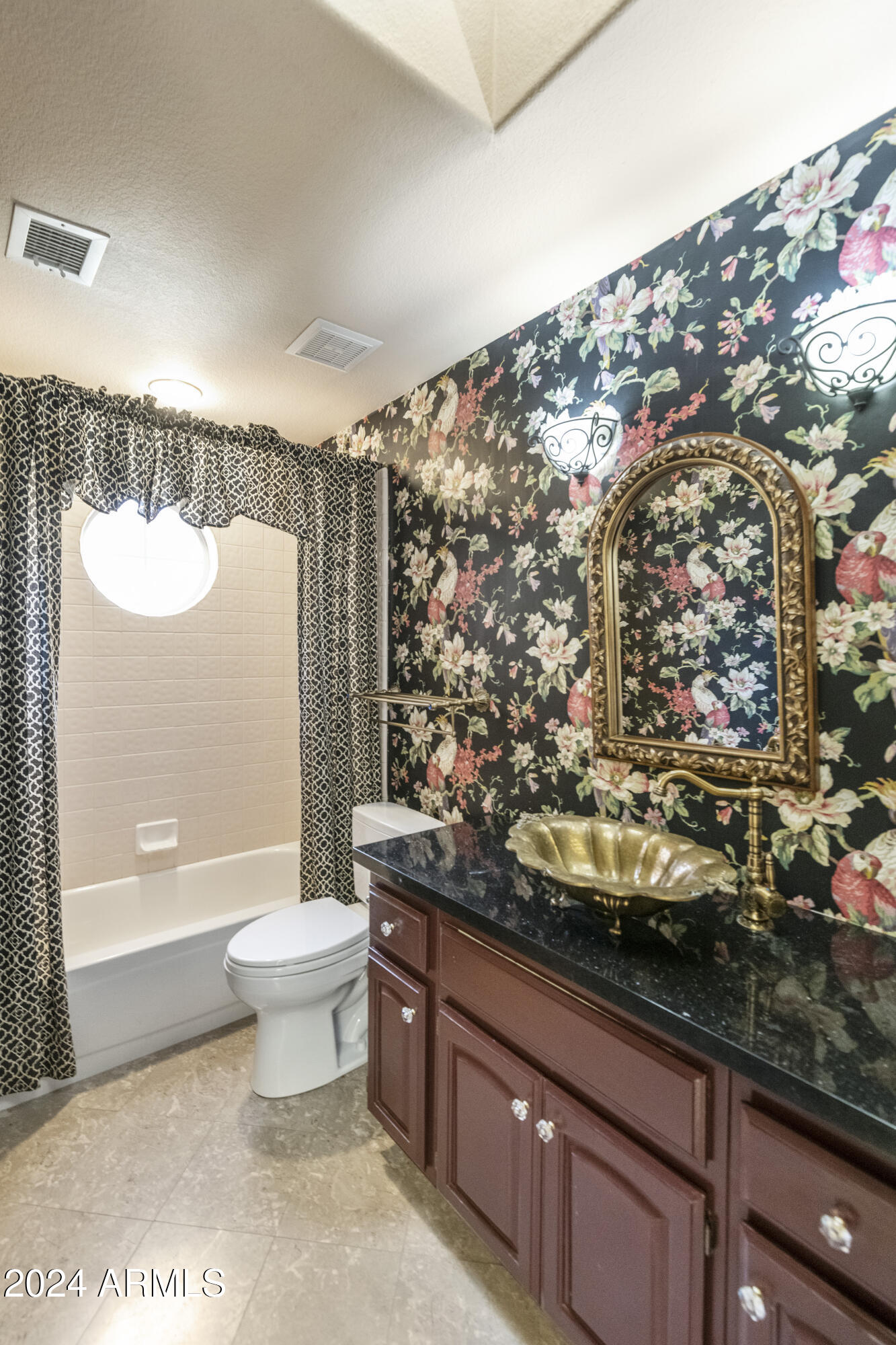 25418 East Spring Creek Road Chandler, AZ 85248 - Photo 26 of 52 Guest Bath