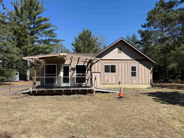 $275,000 | 7620 County Rd T, Wascott, WI 54859