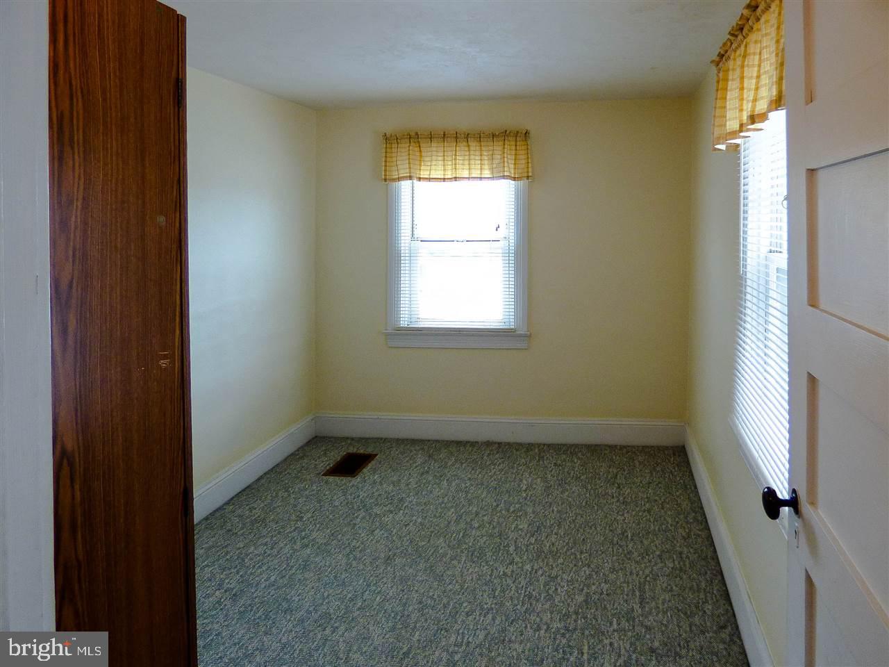 333 Springdale Road York, PA 17403 - Photo 17 of 36 Gallery Image 17