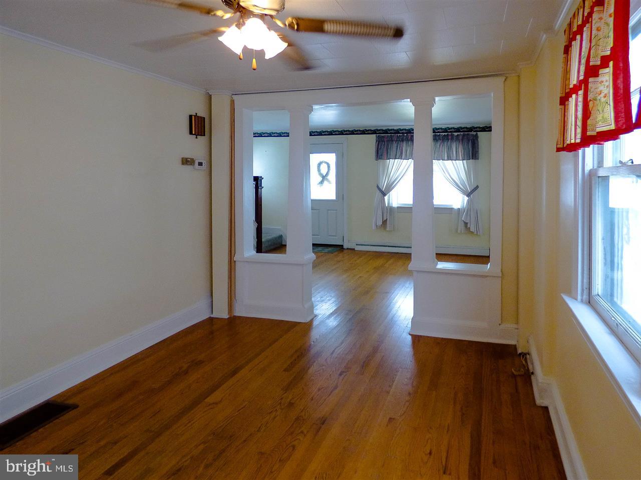 333 Springdale Road York, PA 17403 - Photo 8 of 36 Gallery Image 8