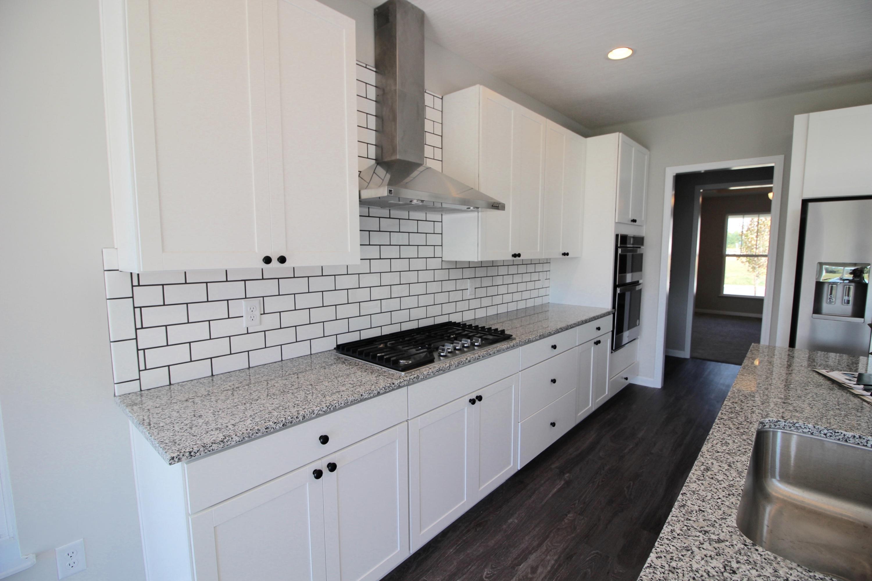 160 Firenze Road Delaware, OH 43015 - Photo 8 of 25 Gallery Image 8