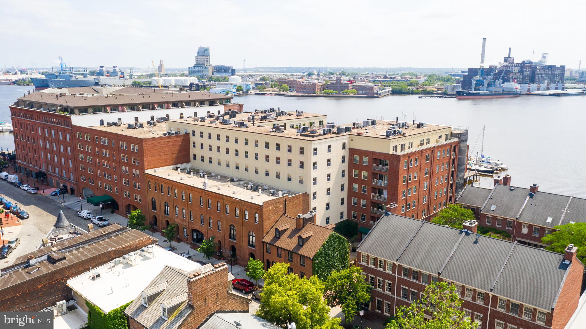 960 Fell Street, Unit 311 Baltimore, MD 21231 - Photo 56 of 59 a view of a balcony with outdoor space