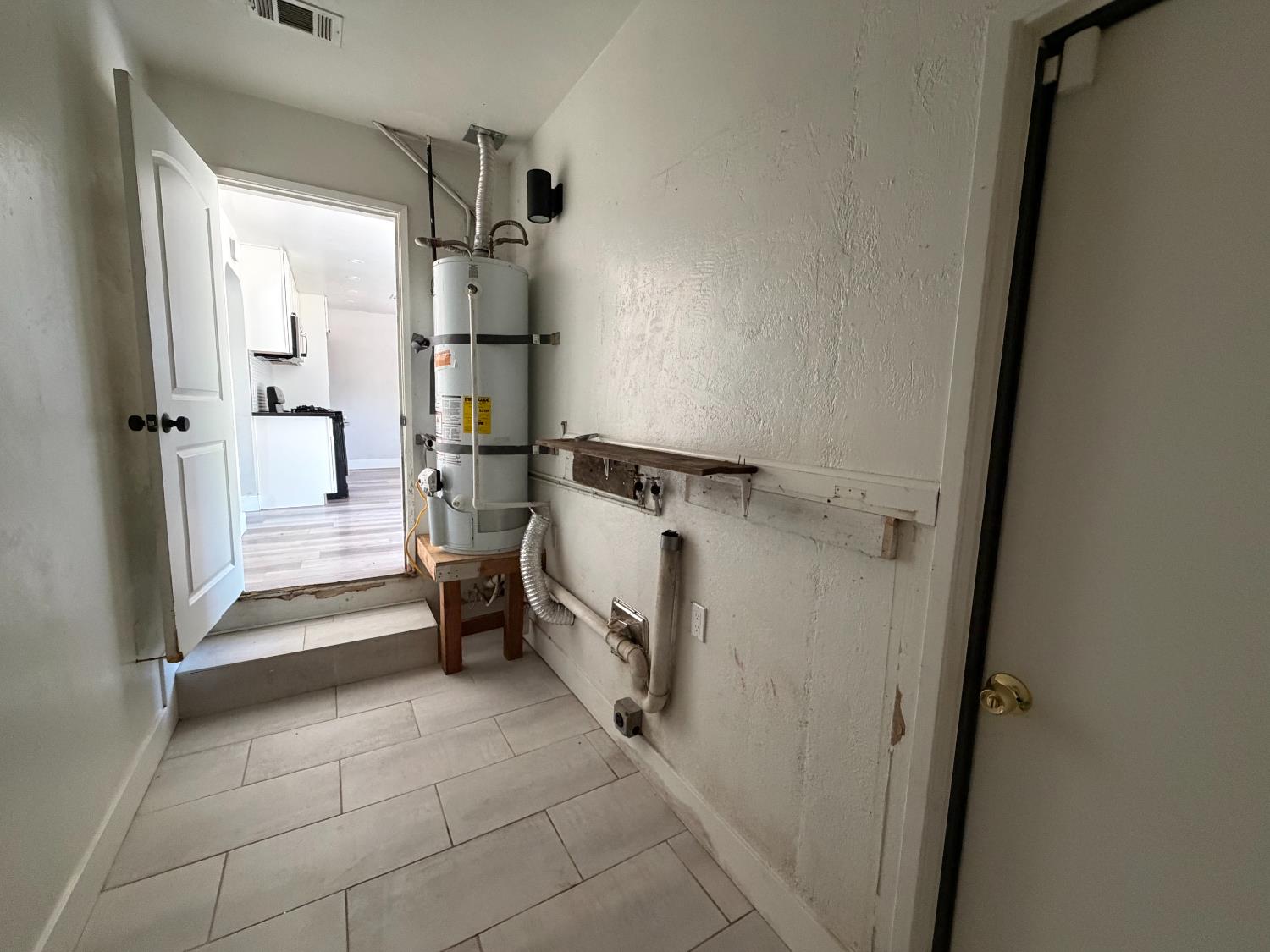 2351 Ridge Road Modesto, CA 95358 - Photo 11 of 38 Gallery Image 11