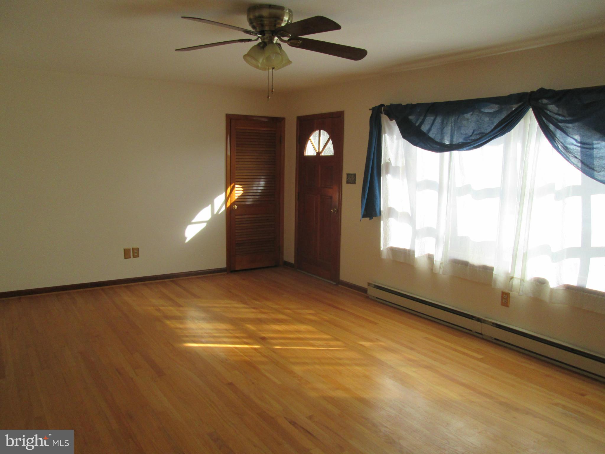 169 Homestead Lane Ranson, WV 25438 - Photo 3 of 22 Living Room